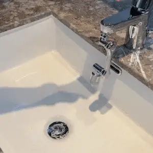 TwistFaucet – 360° Drehbarer Aufsatz